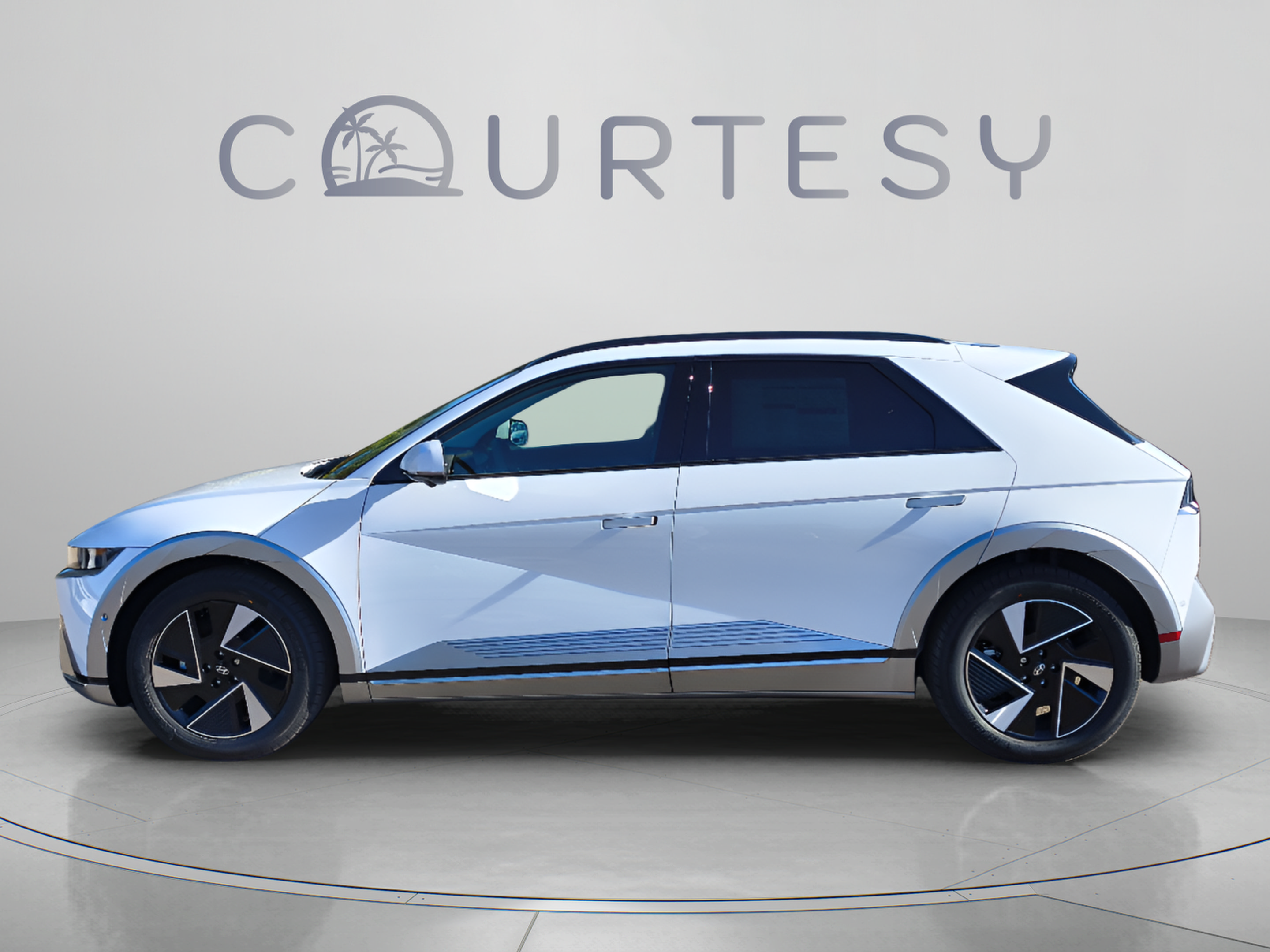 New 2027 Hyundai Ioniq 5 Limited RWD image 2