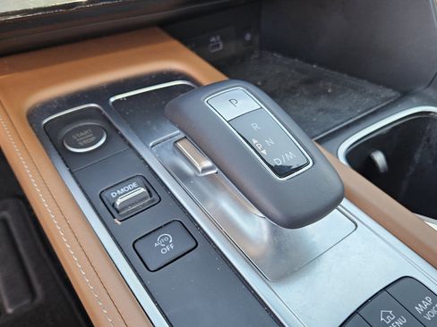 Used 2025 INFINITI QX60 Autograph w/ Cargo Package image 22