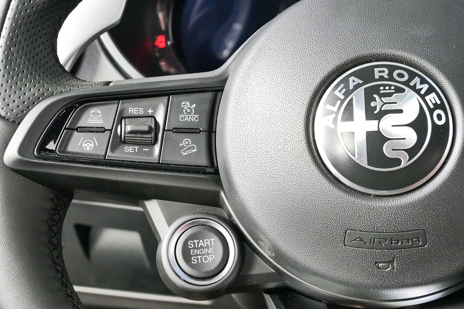 New 2026 Alfa Romeo Stelvio Sprint AWD/4WD image 13