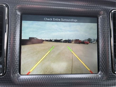 Used 2016 Dodge Challenger SRT Hellcat image 3