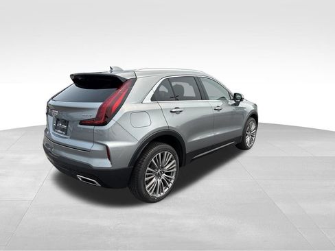 Used 2024 Cadillac XT4 Premium Luxury AWD/4WD image 6