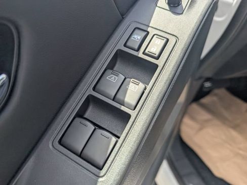 New 2026 Nissan Frontier SV w/ All-Weather Content Package AWD/4WD image 18