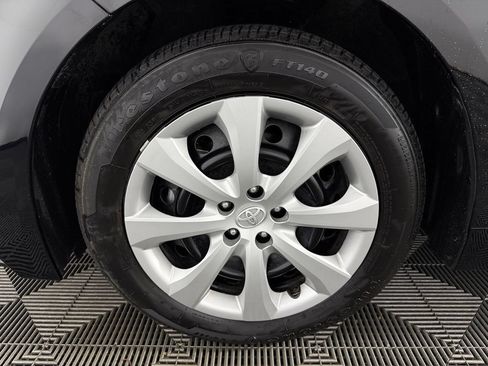 Used 2026 Toyota Corolla LE FWD image 11