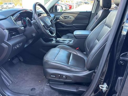 Used 2020 Chevrolet Traverse Premier w/ Redline Edition AWD/4WD image 7