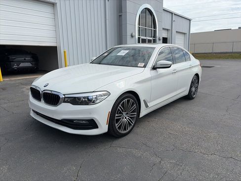 Used 2018 BMW 530i image 3