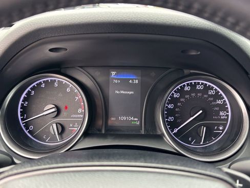 Used 2023 Toyota Camry SE w/ Cold Weather Package image 33