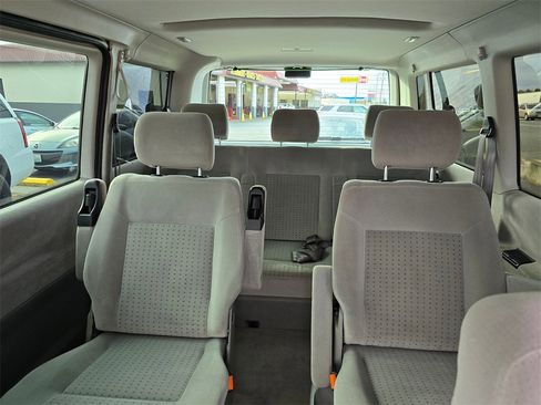 Used 2001 Volkswagen Eurovan GLS image 25
