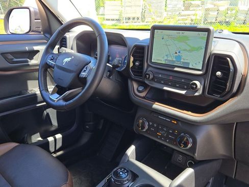Used 2023 Ford Bronco Sport Badlands w/ Premium Package AWD/4WD image 8
