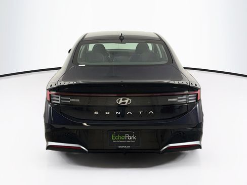Used 2025 Hyundai Sonata SEL FWD image 7