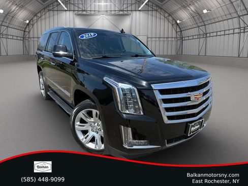 Used 2019 Cadillac Escalade Luxury AWD/4WD image 1
