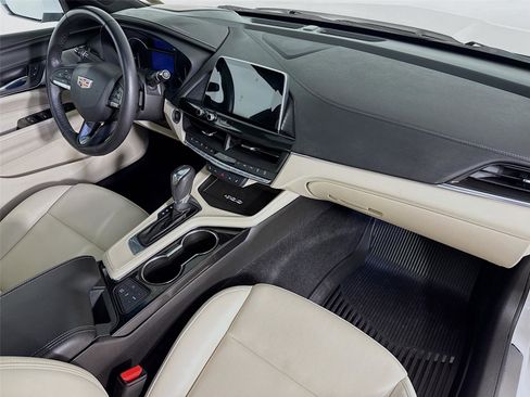 Used 2023 Cadillac CT4 Luxury w/ Sun And Sound Package image 31