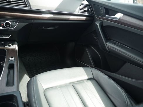 Certified 2023 Audi Q5 2.0T Premium Plus w/ Premium Plus Package AWD/4WD image 33