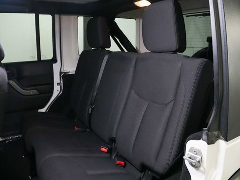 Used 2016 Jeep Wrangler Unlimited Sport w/ Quick Order Package 24S AWD/4WD image 19