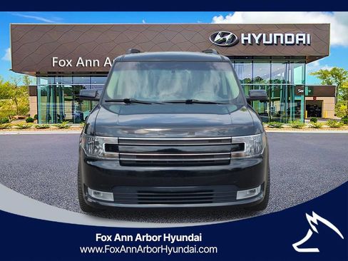 Used 2018 Ford Flex SEL w/ Equipment Group 202A AWD/4WD image 8
