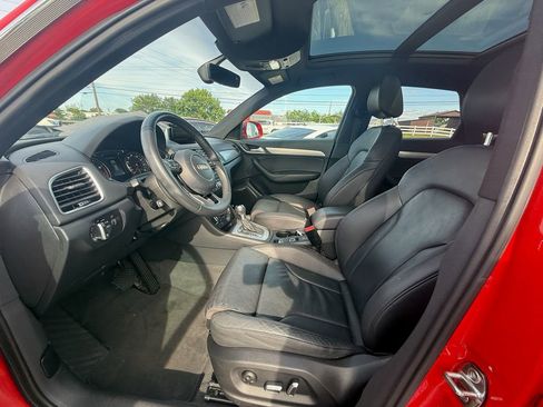 Used 2018 Audi Q3 2.0T Premium Plus w/ Premium Plus Package AWD/4WD image 12