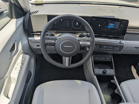 New 2025 Hyundai Kona SEL image 14