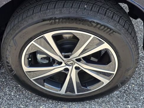 Used 2025 Lexus RX 350 Premium w/ Accessory Package (Z1) FWD image 34