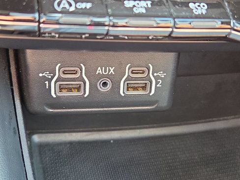 Used 2024 Dodge Durango GT RWD image 49