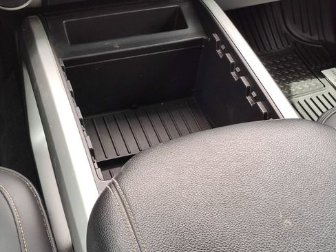 Used 2016 Nissan Titan PRO-4X AWD/4WD image 29