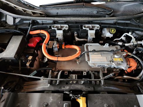 Used 2023 Nissan Ariya FWD image 27