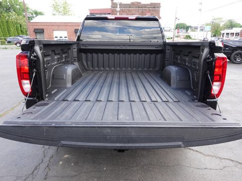 Used 2023 GMC Sierra 1500 Pro w/ Pro Value Package AWD/4WD image 21