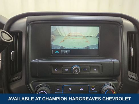 Used 2018 Chevrolet Silverado 1500 Custom w/ Custom Value Package AWD/4WD image 19