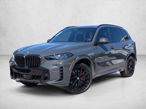 New 2026 BMW X5 xDrive40i w/ M Sport Package image 1