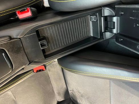 Used 2016 Porsche Cayman GT4 image 31