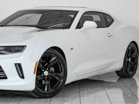Used 2018 Chevrolet Camaro LT w/ RS Package image 48