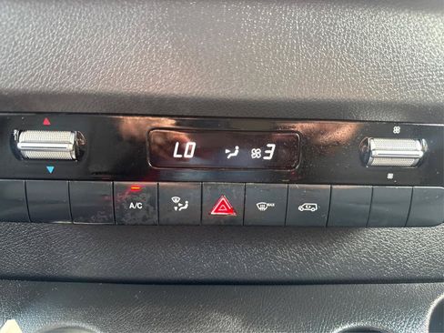 Used 2019 Mercedes-Benz Sprinter 170 image 14