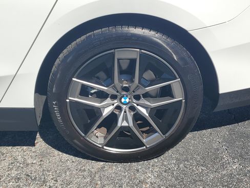 Used 2026 BMW 530i xDrive AWD/4WD image 9