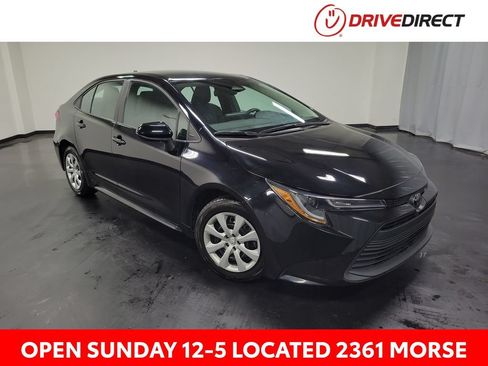 Used 2024 Toyota Corolla LE FWD image 1