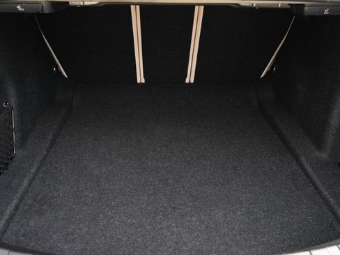 Certified 2024 BMW 330i 330i w/ Convenience Package image 29