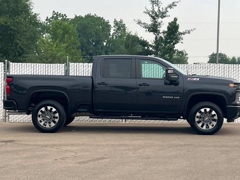 Used 2024 Chevrolet Silverado 2500 Custom w/ Custom Value Package AWD/4WD image 3