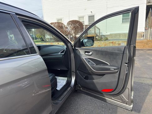 Used 2014 Hyundai Santa Fe Sport 2.0T w/ Technology Package 05 image 18