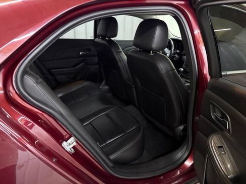 Used 2015 Chevrolet Malibu LTZ FWD image 15