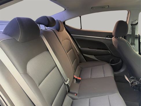Used 2017 Hyundai Elantra Value Edition image 26