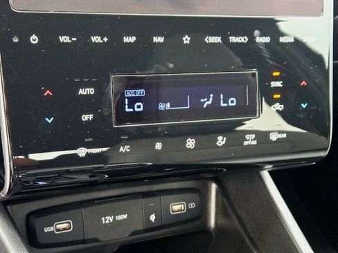 Certified 2024 Hyundai Santa Cruz SEL w/ Activity Package AWD/4WD image 18