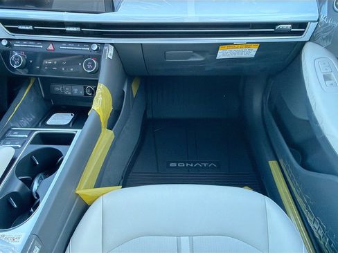New 2026 Hyundai Sonata SEL image 16