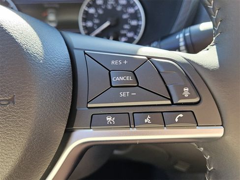 New 2025 Nissan Sentra SV image 24