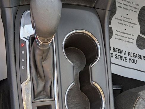 Used 2023 Chevrolet Equinox LT image 26