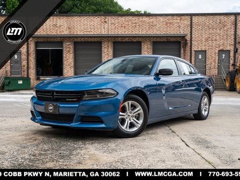 Used 2023 Dodge Charger SXT RWD image 1