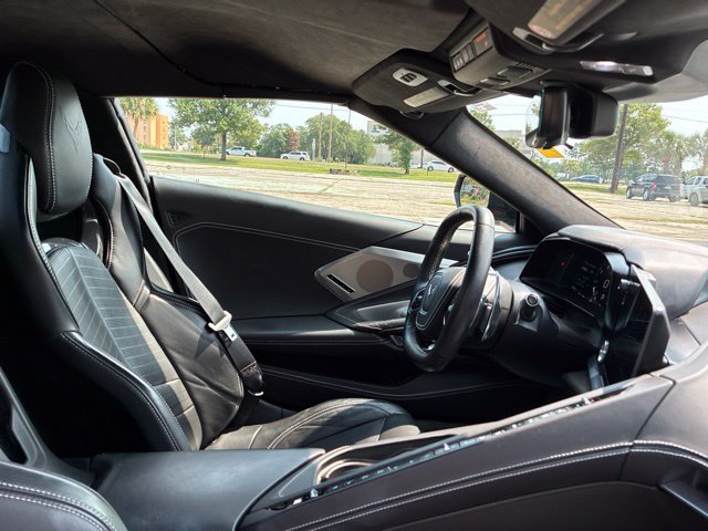 Used 2023 Chevrolet Corvette Stingray Premium Conv w/ Z51 Performance Package RWD image 25