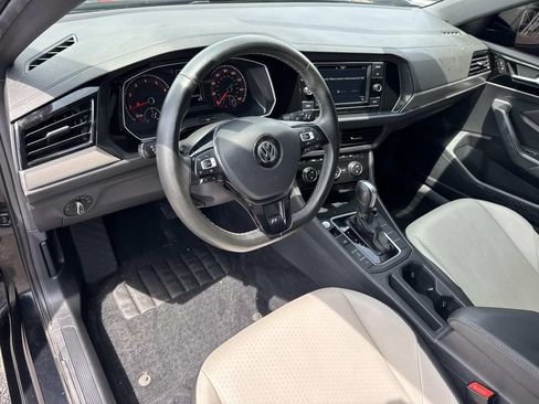 Used 2021 Volkswagen Jetta R-Line w/ R-Line Cold Weather Package FWD image 20