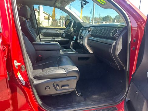 Used 2016 Toyota Tundra Platinum image 22