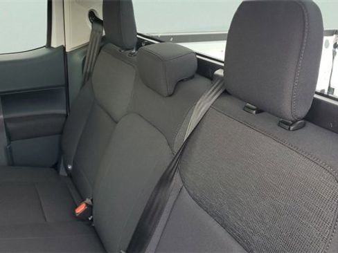 New 2025 Ford Maverick XL image 35