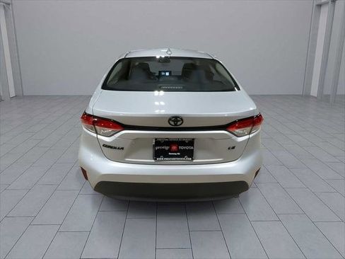 Certified 2023 Toyota Corolla LE image 7