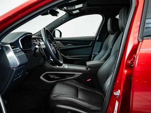 Used 2025 Jaguar F-PACE R-Dynamic S image 22
