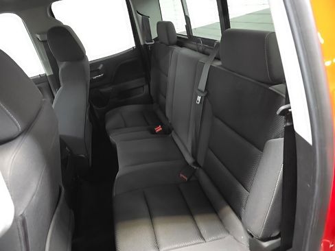 Used 2018 GMC Sierra 1500 SLE w/ SLE Value Package image 31