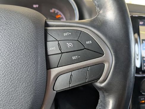 Used 2021 Jeep Grand Cherokee Laredo X AWD/4WD image 23
